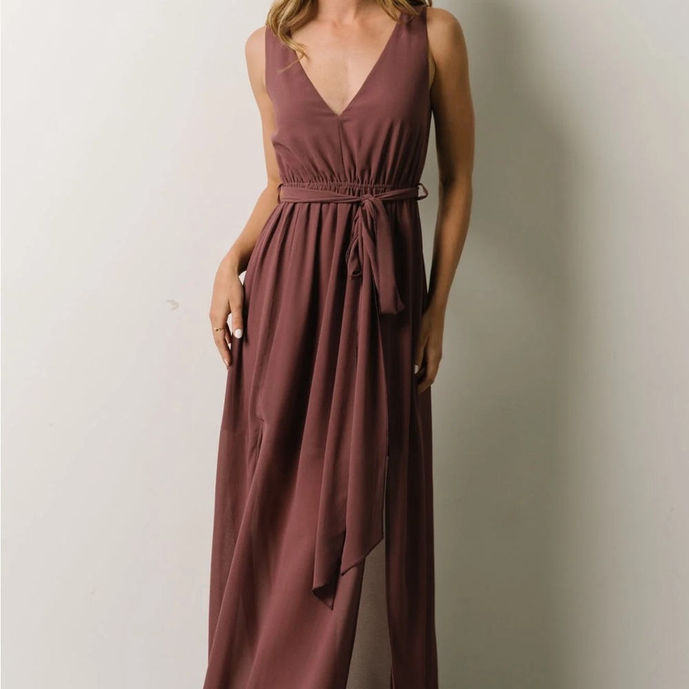 Long Muave Sleeveless Maxi Dress NWOT
